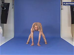 amazing bare gymnastics by Vetrodueva