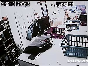 Private.com - Mia Malkova gets smashed in the laundry